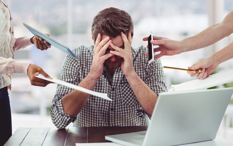 Locul de muncă, principală sursă de stres în România: burnout-ul afectează tot mai mulți angajați 1 Locul de muncă, principală sursă de stres în România: burnout-ul afectează tot mai mulți angajați 1